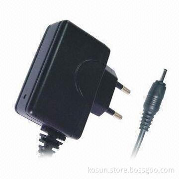 Travel Charger with 100 to 220V AC, 50/60Hz Input